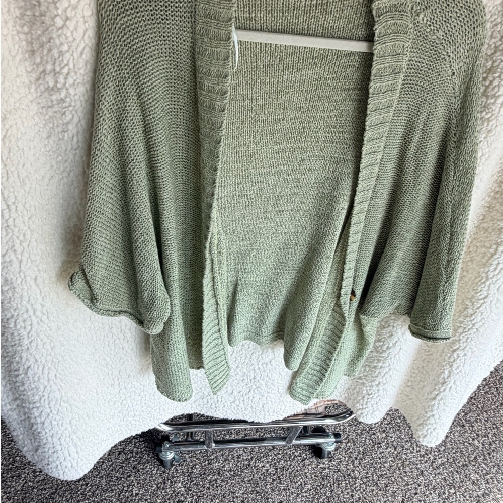 Eesome Sage Green Open-Front Cardigan